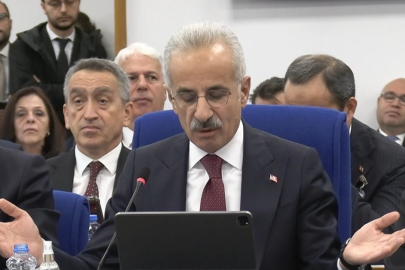 Bakan Uraloğlu: Sizin şüphe ettiğiniz Sabiha Gökçen’de 40 milyon yolcu uçtu