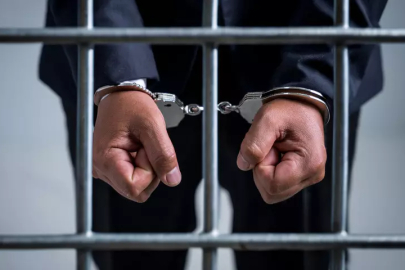 Çocuklarını kemerle darp eden şahsın hapis cezası aldığı ortaya çıktı