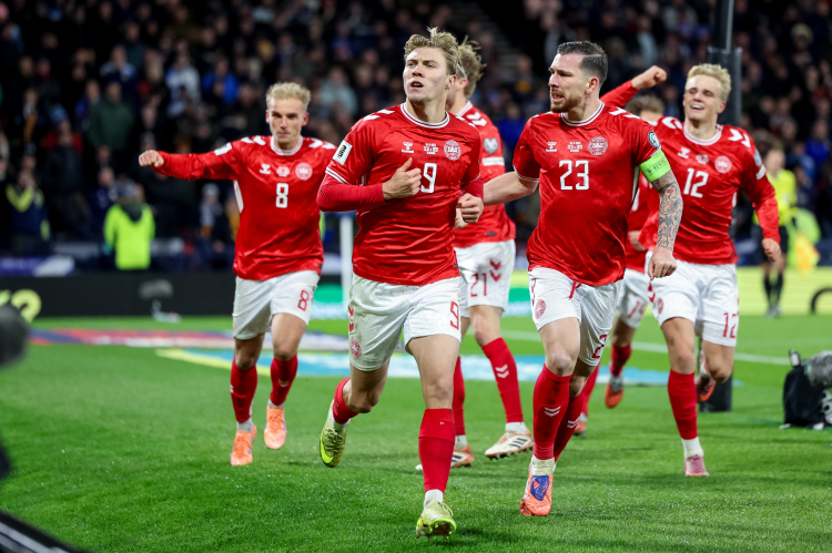 İskoçya 28 yıl sonra Dünya Kupası’nda 2