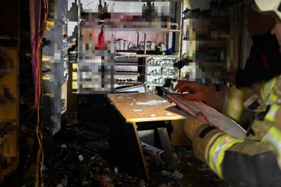 Yalova’da aile kavgası dehşete dönüştü: Tekel bayisini ateşe verdi, patlama meydana geldi