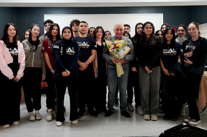 Cezmi Yurtsever, öğrencilere 'Kurtuluş' ruhunu yaşattı