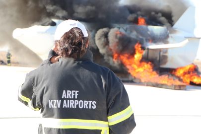 Çukurova Havalimanı’nda gerçeğini aratmayan acil durum tatbikatı