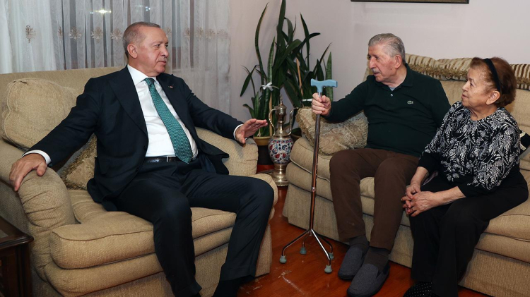 Köksal Toptan kimdir Siyasi kariyeri ve üstlendiği görevler neler 2