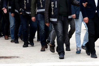 İstanbul’da 100 milyar lira kamu zararına neden olan suç örgütü operasyonunda 20 kişi tutuklandı