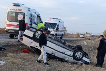 Konya’da otomobil araziye devrildi: 5 yaralı