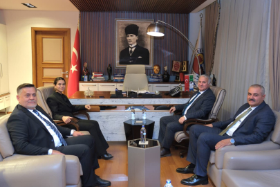 Ceyhan Kaymakamı Kurtyemez ve Başkan Vekili Yıldız ilçenin sorunlarını görüştü