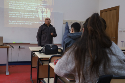 Görme engelli öğretmenler göz teması olmasa da gönül bağı kuruyor