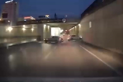 Adana'da tehlikeli makas kazayla bitti: O anlar kamerada