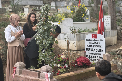 Feke’de öğretmenler, 24 Kasım’da meslektaşlarını andı