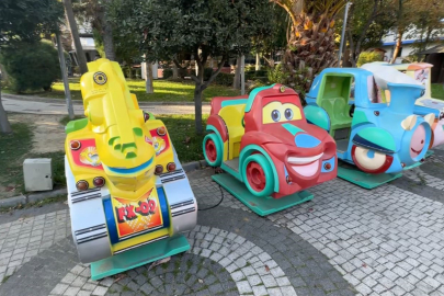 İstanbul Bağcılar’da parkta oynayan 4 çocuk elektrik çarpması sonrası hastanelik oldu