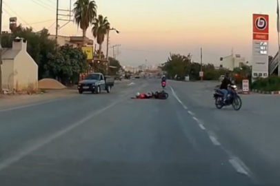 Mersin'de yürekler ağza geldi: Hatalı şerit değişimi kaza getirdi