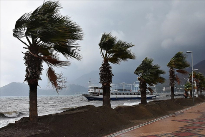 Batı Akdeniz’de fırtına alarmı: Manavgat–Anamur hattında rüzgâr 75 km/s’e çıkacak
