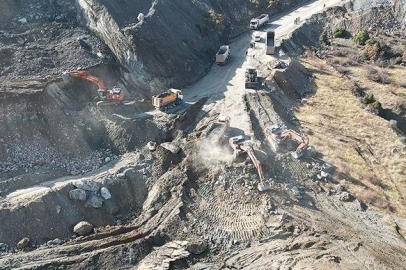 Sivas’ta maden ocağındaki göçükte kaybolan şantiye müdürünü arama çalışmaları 8. gününde