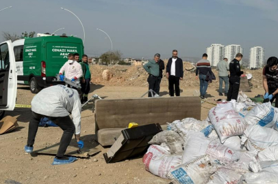 Tarsus’ta dehşet: Bıçaklanıp tuzlanan ceset çekyatla moloz alanına atıldı