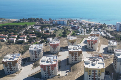 Bakan Kurum Adana'daki sosyal konutları paylaştı: “Manzarası da kendisi de sanat eseri gibi yuvalarımız”