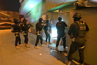 Adana’da DEAŞ’ın uyuyan hücresine operasyon: 12 gözaltı