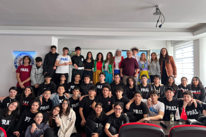 Adana Doğa Koleji ve Piri Reis Anadolu Lisesi’nden Uluslararası Kültür buluşması