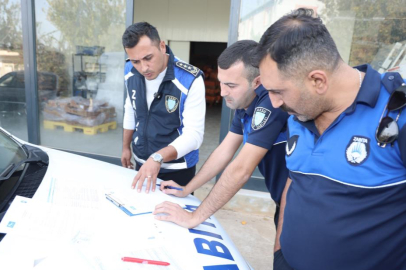 Antalya Aksu’da tarihi geçmiş tavuk operasyonu: 25 ton ürün imha edildi, işletmeler mühürlendi