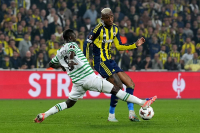 Fenerbahçe, UEFA Avrupa Ligi'nde Ferencvaros'la 1-1 berabere kaldı