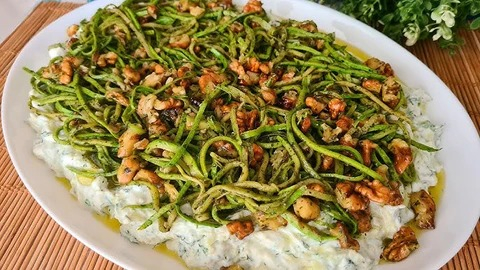 Yoğurtlu Kabak Spagetti