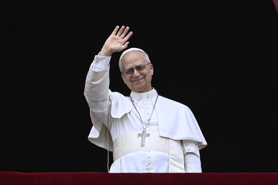 Papa 14. Leo Türkiye’de: İlk resmî ziyaret başkentten başladı, gözler İznik’teki tarihi ayinde