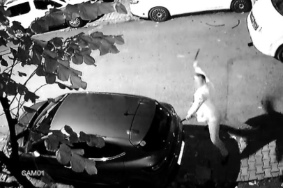 Ümraniye’de saldırı: Aracı parçalanan vatandaş, “Levyeyi balkona fırlattı, canımızı zor kurtardık”