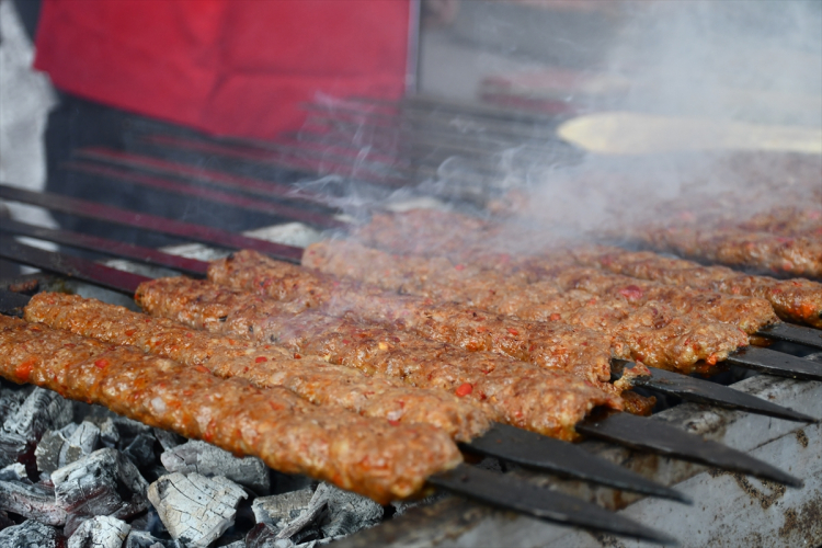 ATO ve Esnaf Odası'ndan Adana kebabının tescilli lezzeti için ustalık eğitimi verildi 3