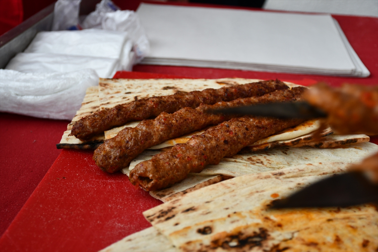 ATO ve Esnaf Odası'ndan Adana kebabının tescilli lezzeti için ustalık eğitimi verildi 5