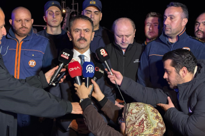 Gemiden tahliye edilen 25 personel tedbiren hastaneye götürüldü