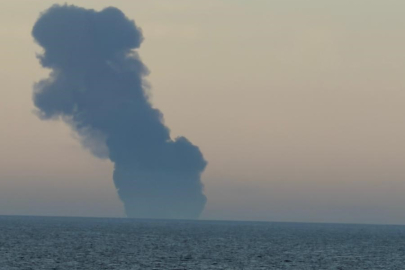 Kandıra açıklarında gemi yangını: Çok sayıda ekip sevk edildi