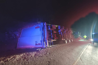 Mersin Sertavul Geçidi'nde feci kaza: Tır sürücüsü hayatını kaybetti