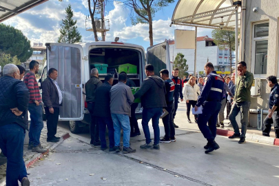 Sarıgöl’de 3 yaşındaki çocuk traktörün altında kalarak hayatını kaybetti