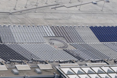 Güvenlik güçlerine dev destek: 9 bin 200 yeni araç Atatürk Havalimanında hazır bekliyor