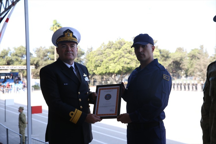 KOMUTANDAN TEŞEKKÜR VE ÖVGÜ