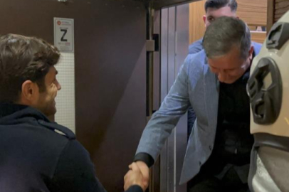 Asansörde mahsur kalan vatandaşları itfaiye kurtardı