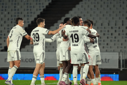 Beşiktaş deplasmanda Karagümrük’ü 2-0 mağlup etti