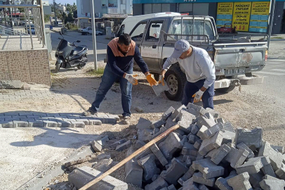Karataş’ta mahalleler yenileniyor, sokaklar temizleniyor