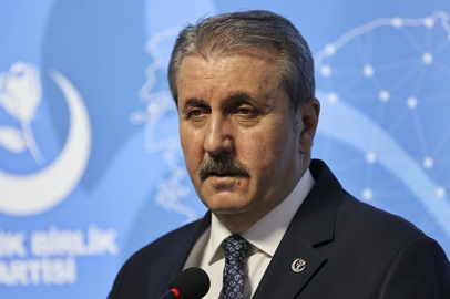 Mustafa Destici'nin “Bekârları kamuda işe almayacaksın” çıkışı tartışma yarattı