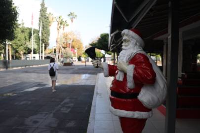 Noel Baba’nın mezarı Antalya Demre’deki Aziz Nikolaos Kilisesi’nde bulunuyor