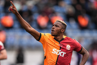 Osimhen derbide forma giyecek mi? Galatasaray'dan kritik açıklama