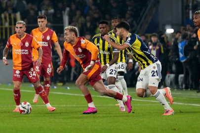 Trendyol Süper Lig: Fenerbahçe: 1 - Galatasaray: 1 (Maç sonu)