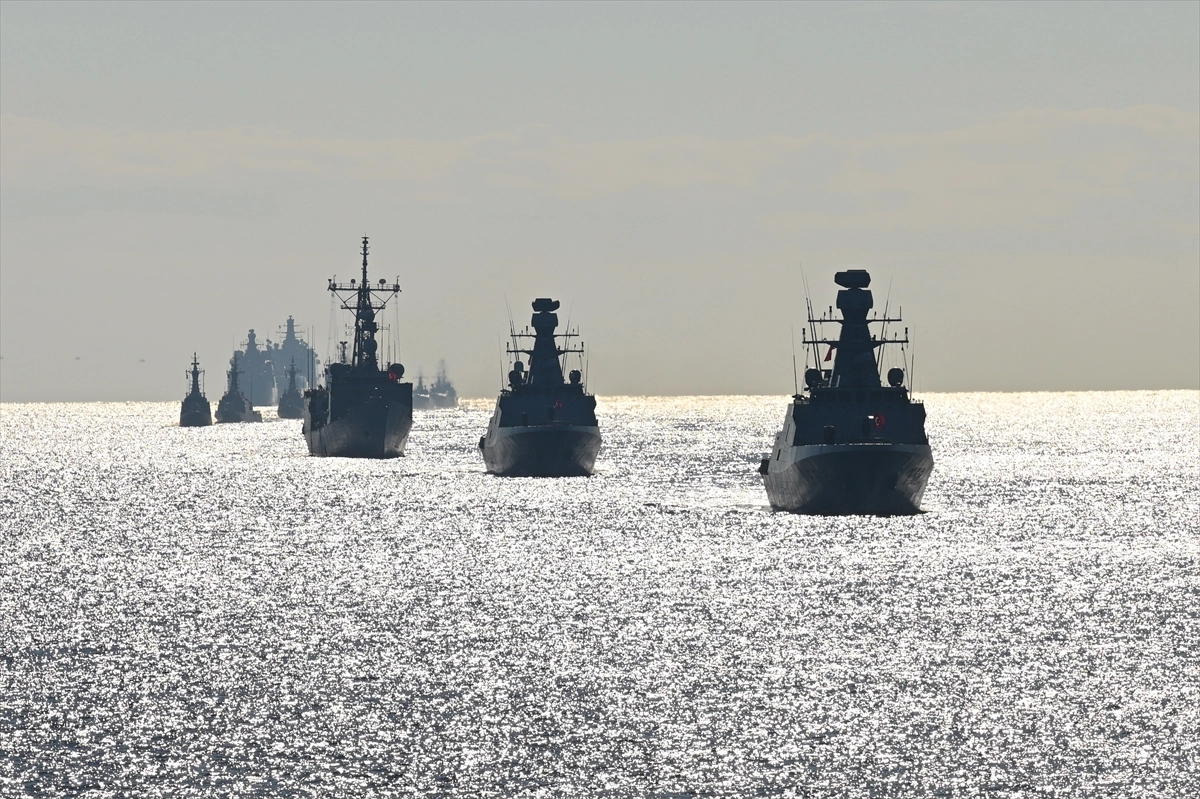 Doğu Akdeniz'de dev tatbikat: 30 gemi ve 11 bin personelle gövde gösterisi