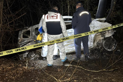 Safranbolu'da feci kaza: Sürücü araçta yanarak hayatını kaybetti