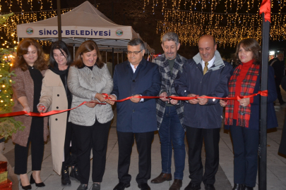 Sinop'ta yılbaşı pazarı açıldı