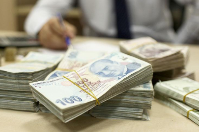 2026 bütçe görüşmelerinde üst düzey kamu görevlilerine 30 bin TL’ye kadar seyyanen zam