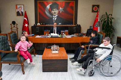 Adana İl Emniyet Müdürü Arıkan, Dünya Engelliler Günü’nde özel çocuklarla buluştu