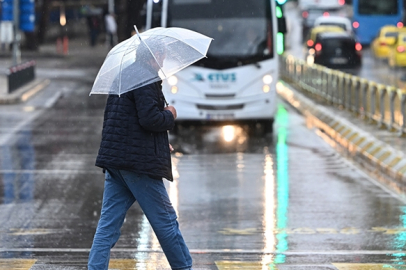 Meteoroloji Uyardı: 4 Aralık’ta hangi illere sağanak yağış geliyor?  Adana, İstanbul’da  yağmur var mı?