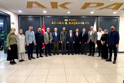 Adanalı gençlerin talepleri AK Parti İl Başkanlığı’nda masaya yatırıldı