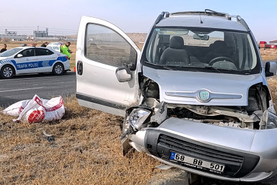 Aksaray’da hastaneden dönen karı koca trafik kazasında yaralandı