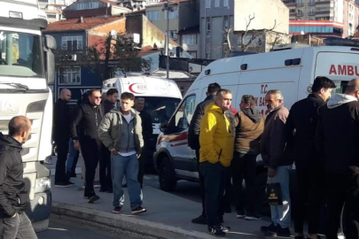Alaplı’da karşıdan karşıya geçen çocuğa tır çarptı: 1 Yaralı